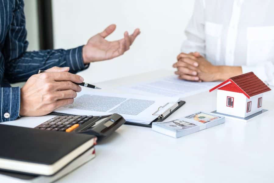 Quelles sont les différentes obligations pour un mandataire et pour un agent immobilier ?